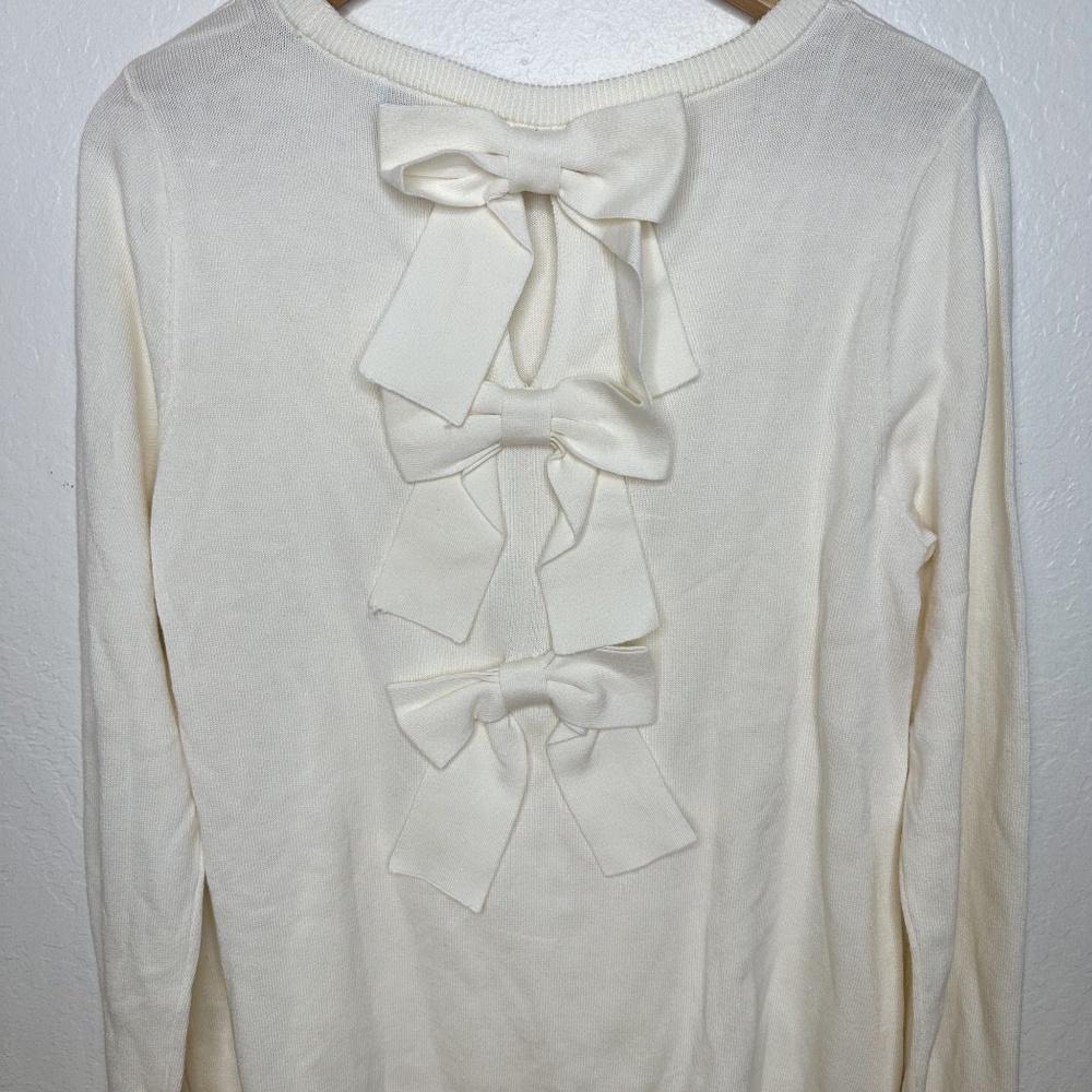 CeCe Sweater Dillards - Ivory with Bows in Back - Size MEDIUM New with tags NWT